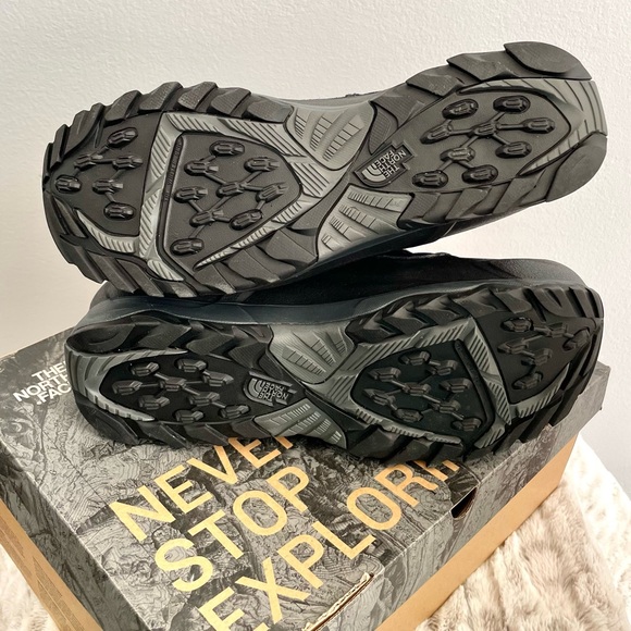 NWT The North Face Men's Waterproof Boots - Picture 9 of 9